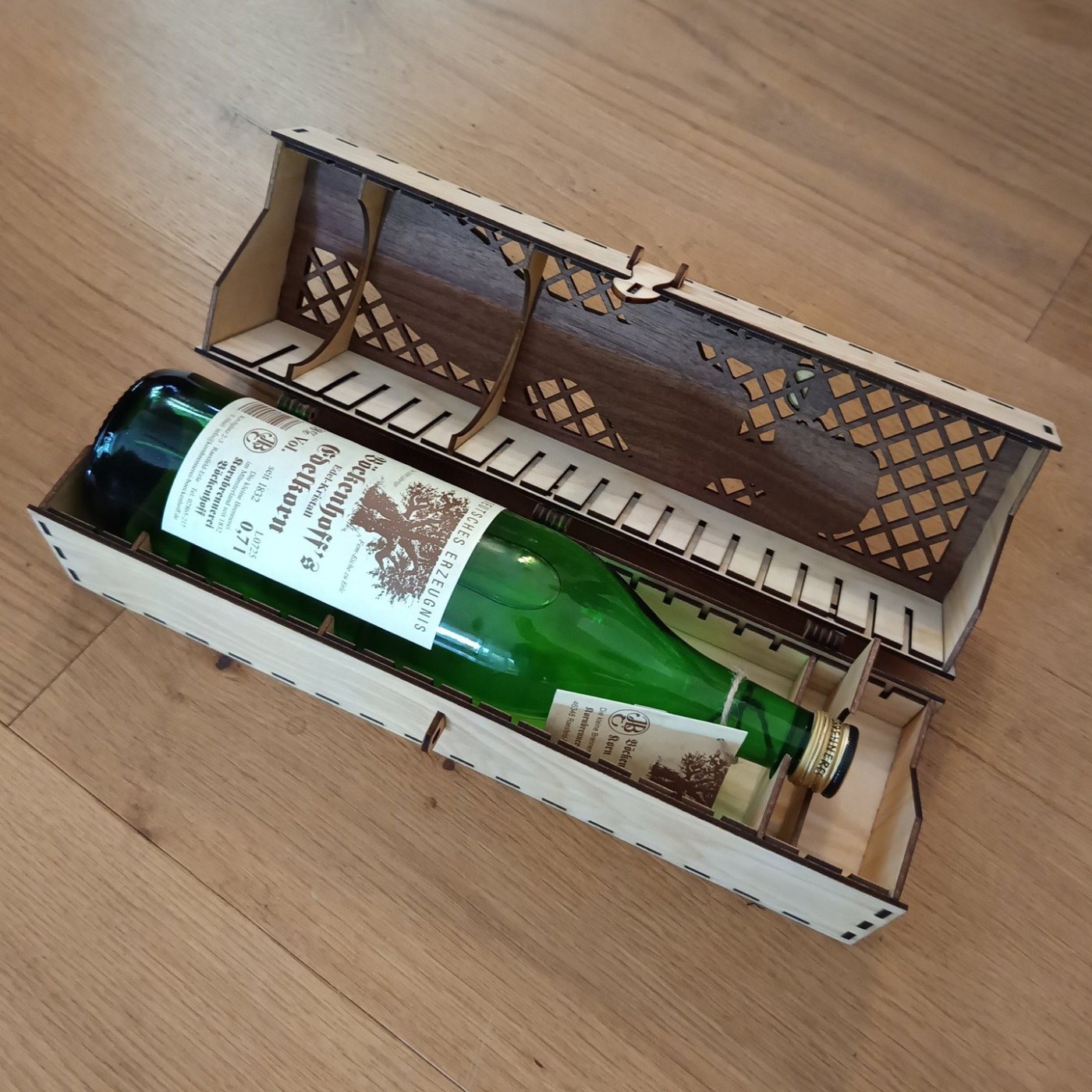 Flaschenbox Lady mit Klappdeckel – Foto 2