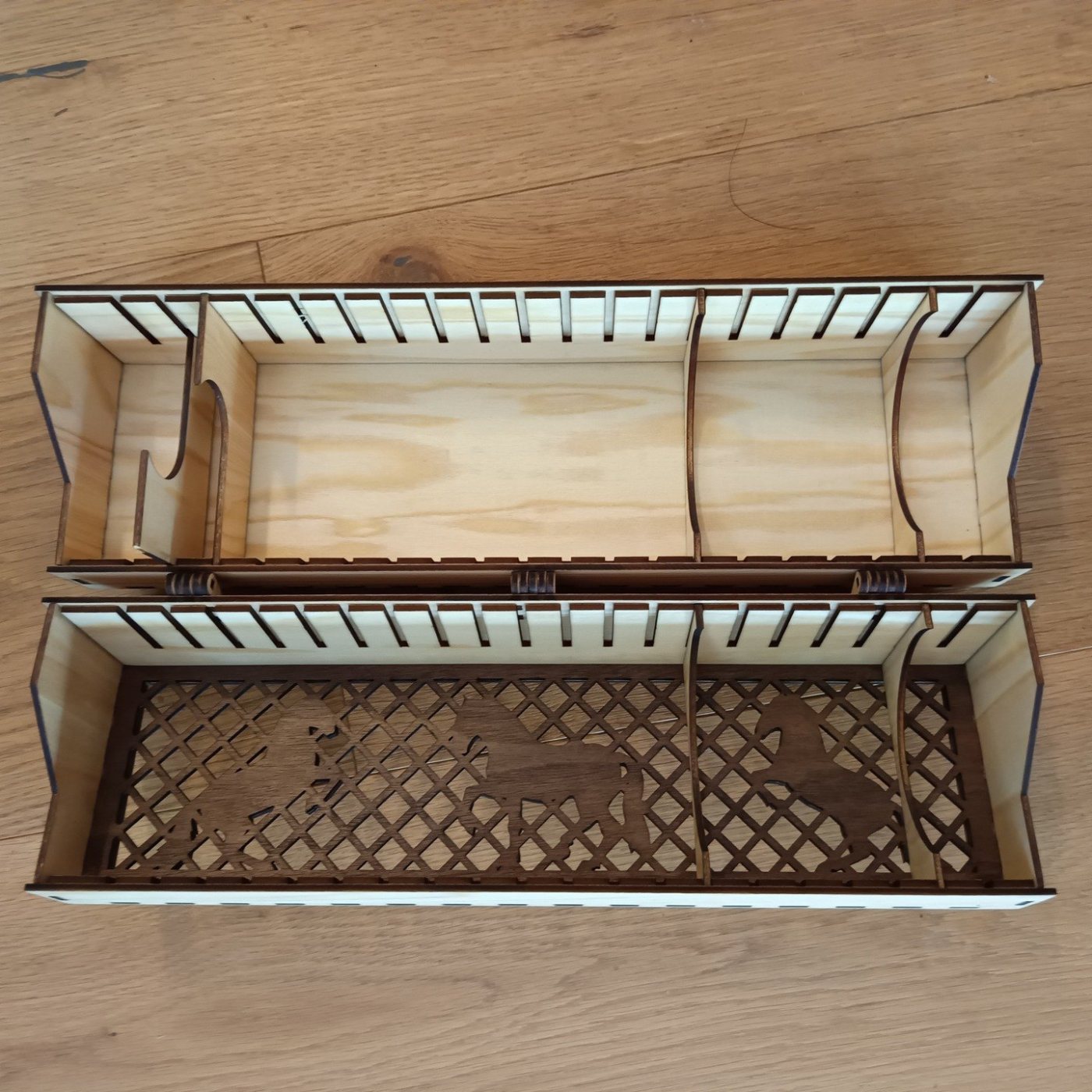 Flaschenbox Lusitanos mit Klappdeckel – Foto 3