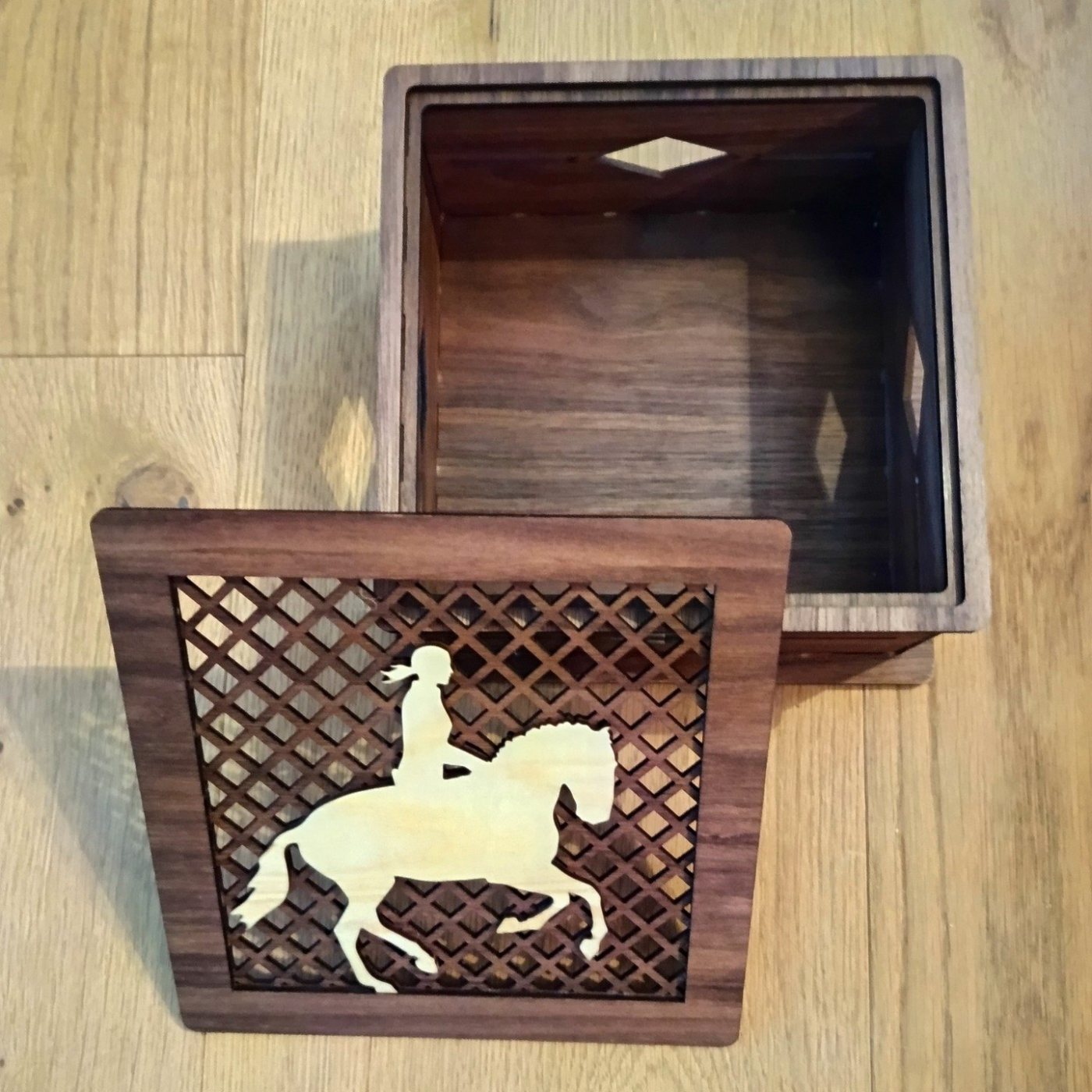 Schmuckkästchen quadratisch Galopp – Foto 2