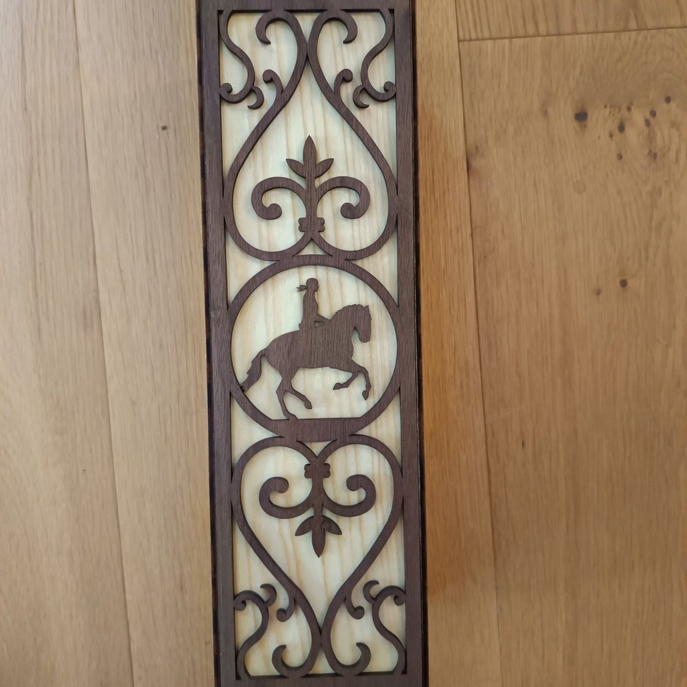 Flaschenbox Galopp mit Klappdeckel – Foto 1